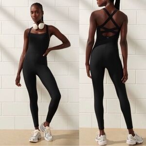 Abercrombie YPB sculptLUX 7/8-Length Cross-back Onesie jumpsuit jumper small